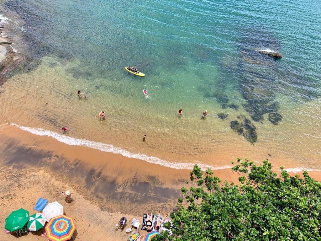 Apartamento Pe Na Areia E Aguas Tranquilas No Centro De Guarapari Exterior foto